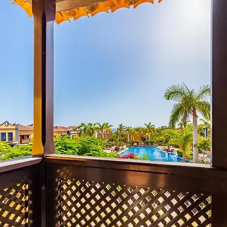 別荘 Townhouse In La Duquesa With Bbq And Shared Pool *